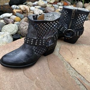 Very Volatile Vintage Boots